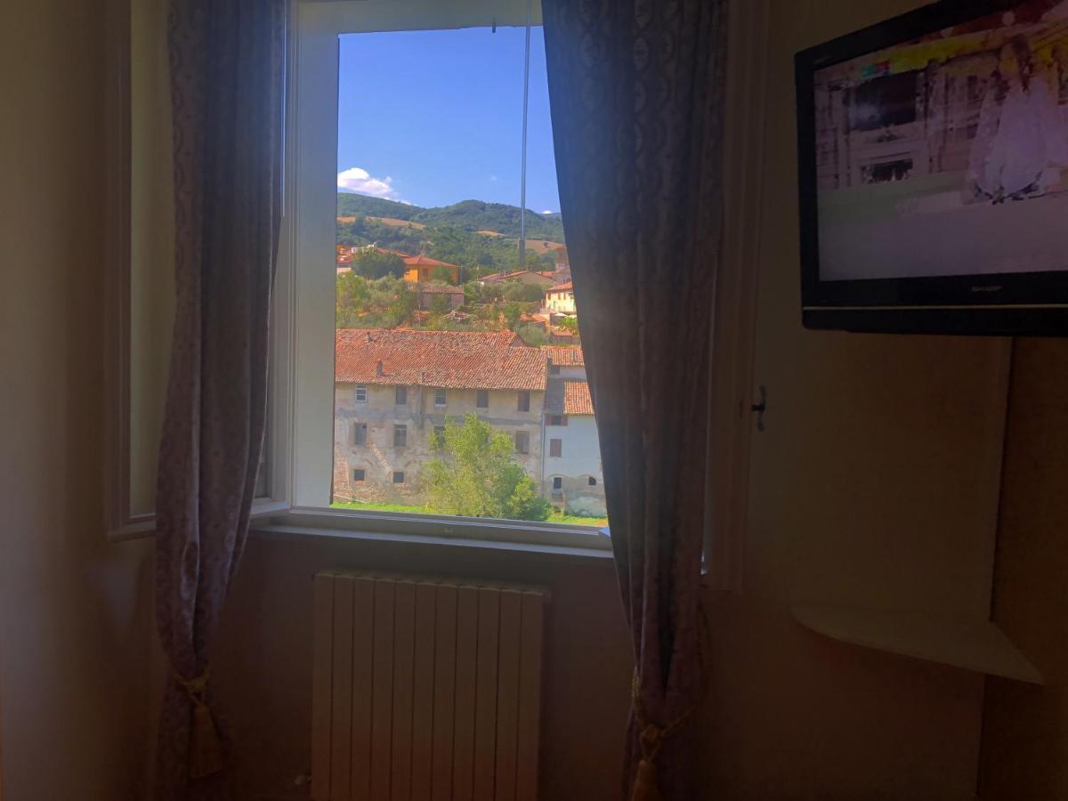Frühstückspension La Finestra Sul Fiume